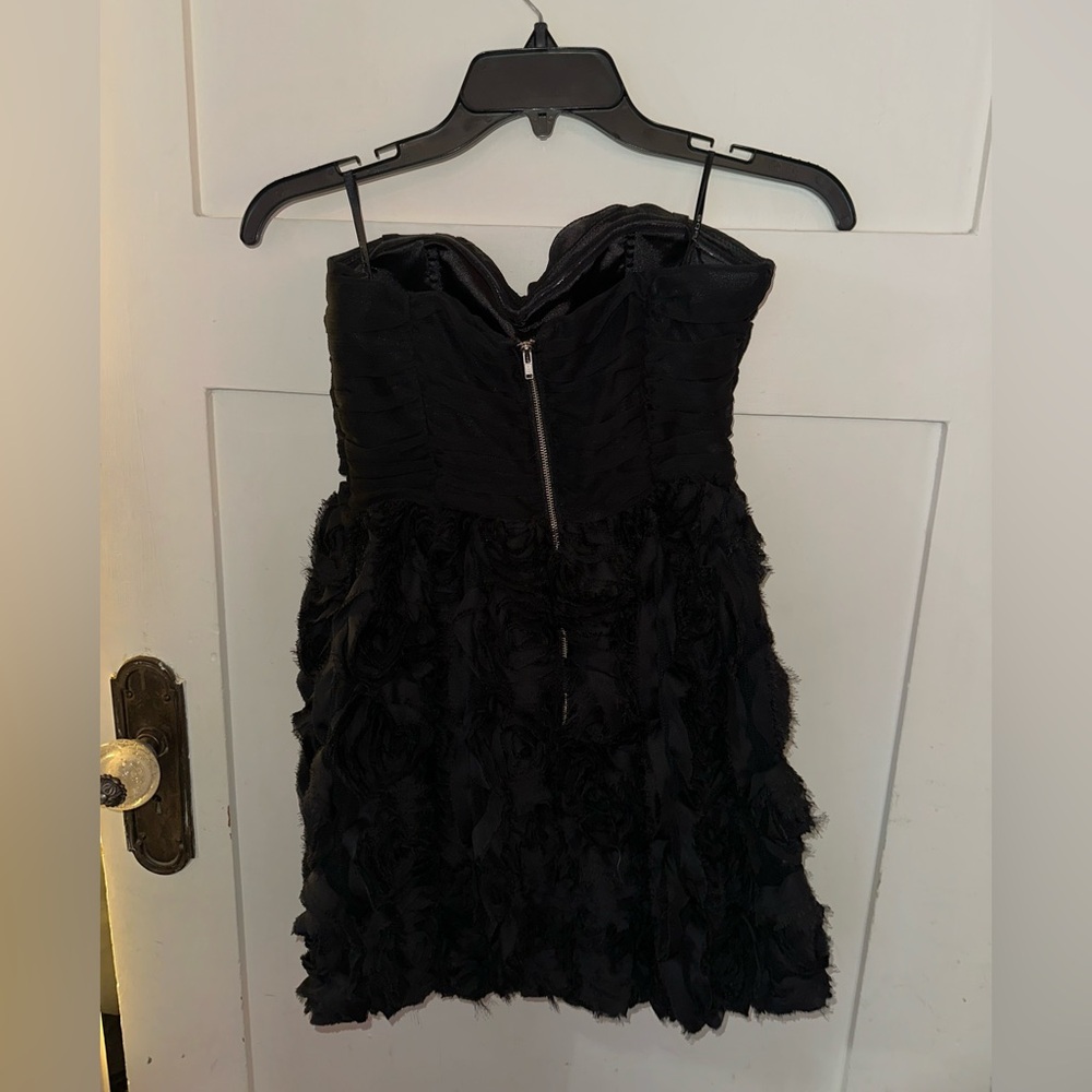 Bebe Ruffle Mini dress - Picture 2 of 3